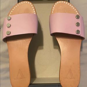 Brandnew Soft Pink Leather  Slides